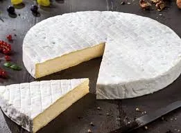 BRIE GRAND
